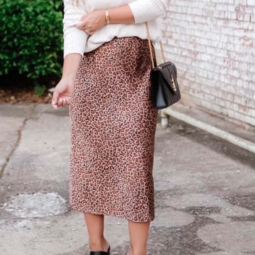 Leopard silk midi skirt